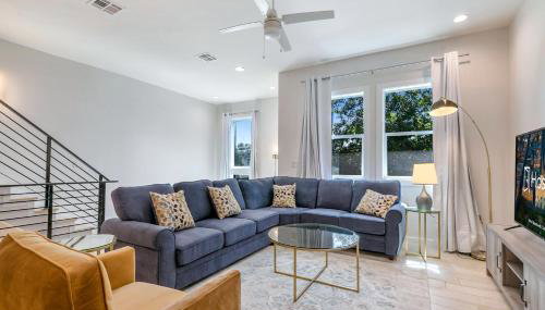 Modern 4BR Townhouse in Bienville Villas - Foto 3