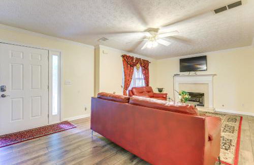 Pet-Friendly Home with Pool Access in Snellville! - Foto 7