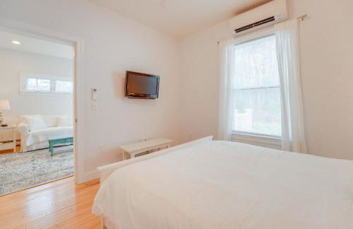 Near Portland Trails Walkable Apartment with Deck - Foto 15