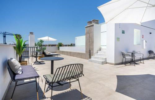 Limehome Sevilla Calle Torcuato Luca de Tena - Digital Access - Foto 94