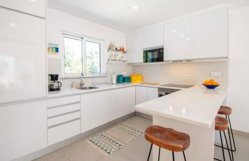 Casa Colmeia - Charming 2-Bedroom Cottage - Foto 12