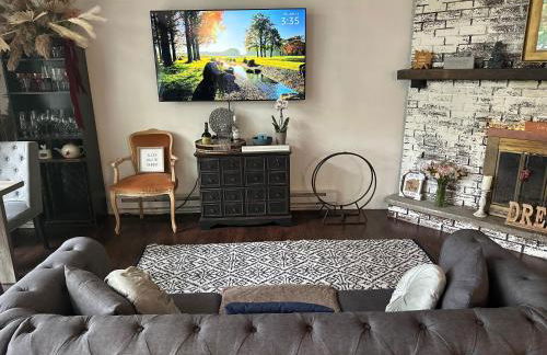 Majestic Lake Front Chalet - Foto 14