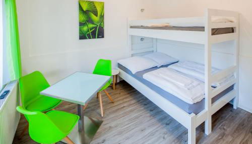 SecondHome Stuttgart - Moderne große Wohnungen nahe der hist Altstadt von Esslingen aN - versch Größen 8 - 11 - 19 Betten - Foto 5