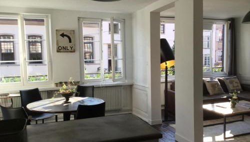 APPARTEMENT DE CHARME 77M2 plein centre - Foto 4