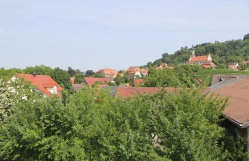 Holiday apartment in Castell with barbecue - Photo 11