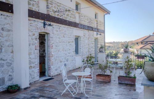 Casale nel Verde con Piscina e Vista - Foto 51