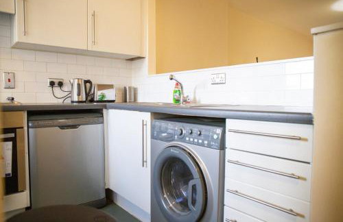 Leeds Vibrant 2 Bedroom Sleeps 4 - Foto 10