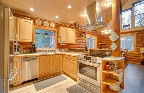 Donnelly Cabin with Private Deck Near Lake Cascade! - Foto 12