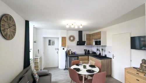 Bel Appartement Meximieux Centre Ville 2 chambres - Foto 4, minibar