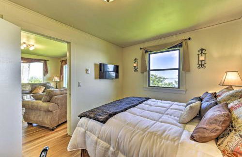 Waterfront Home about 6 Mi to Olympic National Park! - Foto 17