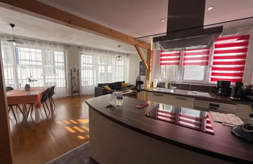 Relais des Arts, très spacieux et lumineux centre ville thouars - Foto 18