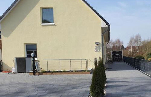 Kiel-Russee Familienwohnung, Lademöglichkeit, Co2 Frei - Foto 11