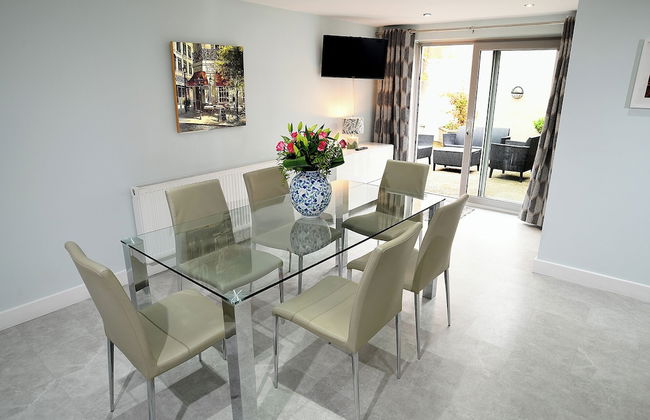 Twelve Holiday Apartments - Photo 41