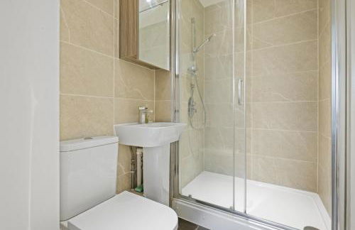 Canning Town 2 Bed Apartment - Foto 11
