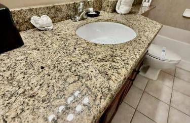 Entire Condo - 3Bed 2Bath- 5 mins to Disney Park - Foto 25