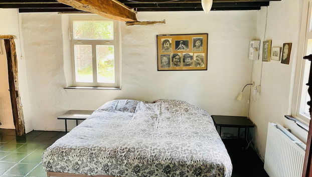 Spacious Farmhouse near Forest in Stramproy - Foto 5, Habitación