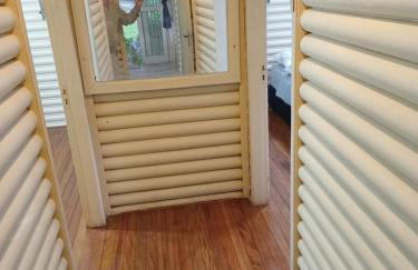 Chalé alpino em canela rs todo mobiliado com cozinha lareira split Wi-Fi 2 quartos perto do centro - Foto 1