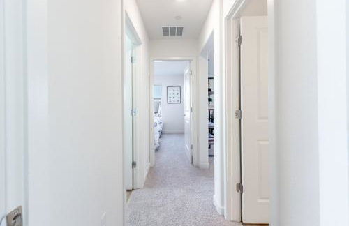 Spacious 4BR-3BA Cozy and Modern in Elk Grove - Foto 33