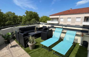 BnGo I Immense RoofTop Lyon I 2 chambres, 4 places parkings, 2 immenses terrasses, 8 personnes - Photo 18