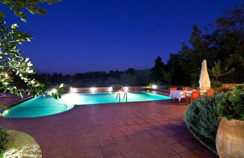 Allaria Villa Traditional Villa - Photo 2