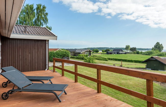 "Ellyn" - 500m from the sea - Photo 12