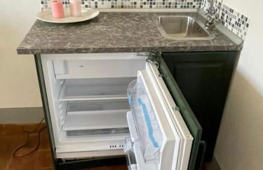 Private Stone Cottage with Starlink & Lake View - Foto 26