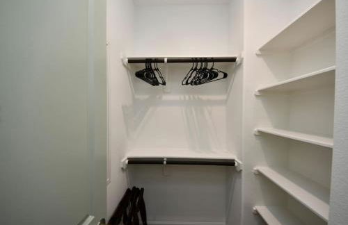 BrandNew! Secret Garden HTX |5BR w/GameRoom+HotTub - Foto 45