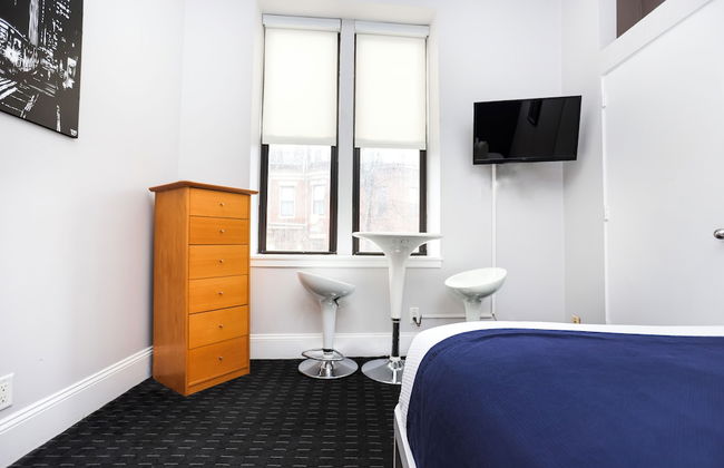 Maverick Suites at 400 Columbus Ave - Foto 72