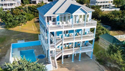 Frolic Inn OBX - Semi Soundfront Retreat, Pool, Hot Tub, Boat Ramp, Elevator, Media & Game Room - Foto 1