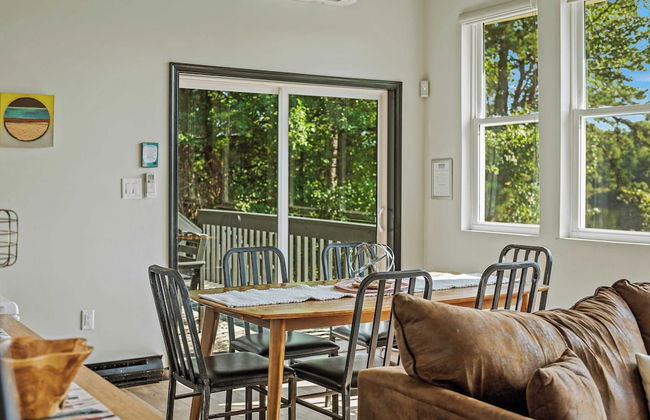 Strawberry Shores by Avantstay Lakefront Private Beach - Photo 7