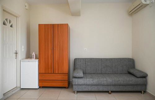 Akrothalassia - Photo 17