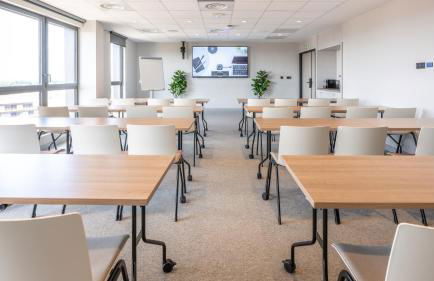 Sevenline Aparthotel Purpan Toulouse - Photo 43