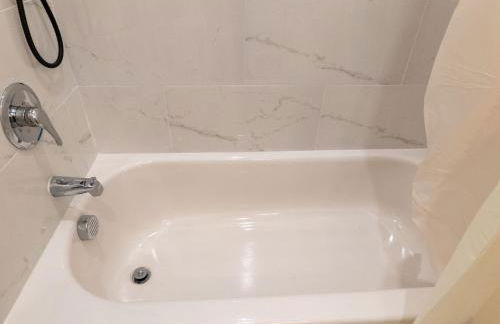 4 New Apts - 3 Bed Apt 1st Floor & 3 Bed Apt 2nd Floor - 1 Bed Studio Apt Ground Floor & 1 Bed Studio Apt Ground Floor near Penn Station EWR Airport Beth Israel Hospital Manhattan NYC - Foto 56