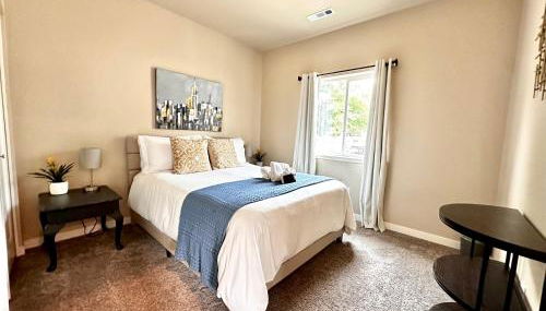 Charming 2BR Cottage Near Freeway-Cul-de-sac - Foto 4