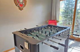 Nature's Blissful Haven - King Bed & Heated Garage - Foto 23