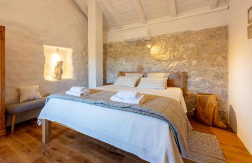 STARA KUĆA - old stone house - Foto 21