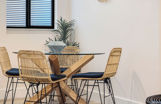 Roami at The Palace - Photo 21