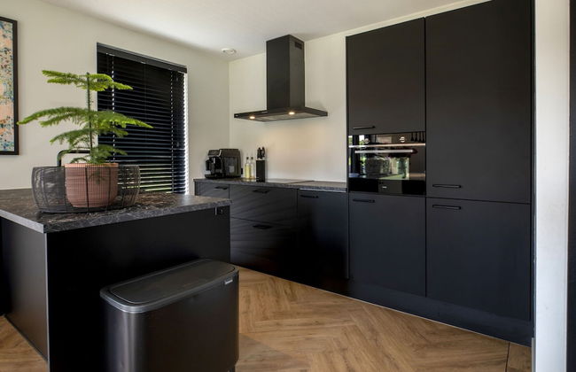 Beautiful Villa With Spacious Garden - Foto 5