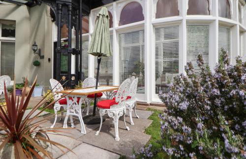 Ismay Billiard Room Apartment - Titanic Interest - Foto 28