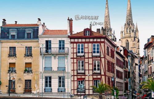 La Forêt des Pins - Free Check-In - Wifi - Parking Privé - Netflix - Draps & Serviettes inclus - Foto 43