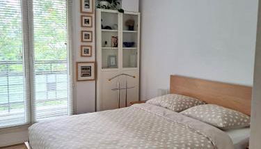 Apt terrace Paris Sud 300m des transport - Foto 3, wardrobe