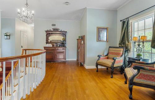 King suite-Huge tub-A Charmer-The Blue Jay Suite - Foto 24