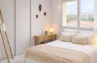 Séjour confortable aux Arceaux I Balcon, parking - Photo 1