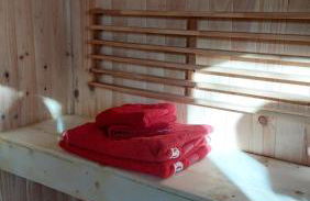 Jacuzzi avec vue sur la rivière l'Yerres - Foto 3