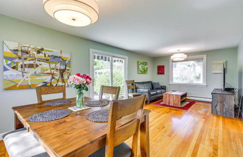 3 Mi to Cape Cod Bay Marshfield Home with Balcony! - Foto 10