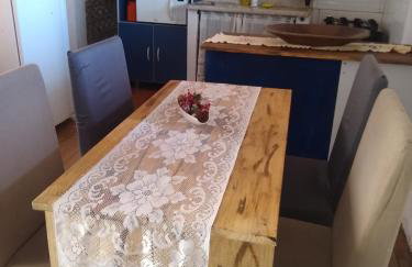 Sobrado estiloso a 100 metros da praia - Foto 11