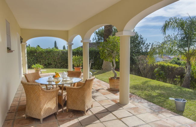 Villa Near Beach In Marbella - Photo 22