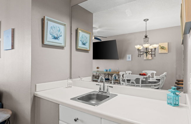 Majestic Beach Resort #1613-1 by Book That Condo - Photo 131