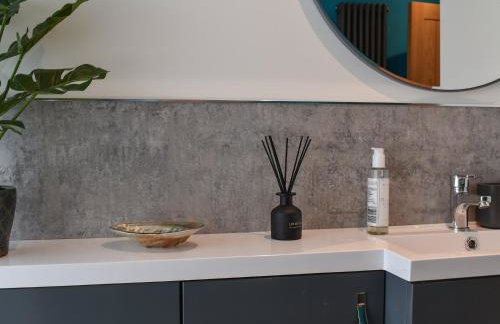 Ted's Place - Photo 20