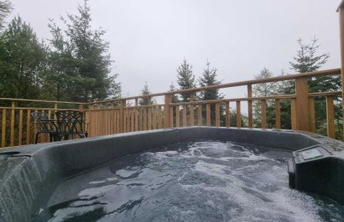 Chestnut Lodge with Hot Tub - Foto 21